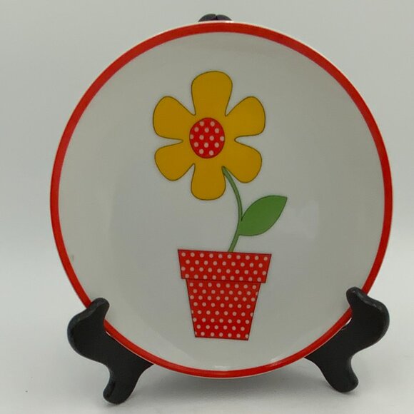 Two Piece Fitz & Floyd Swiss Polka Dot Yellow DAISY Dinner Plates 7 1/2" - Picture 1 of 3